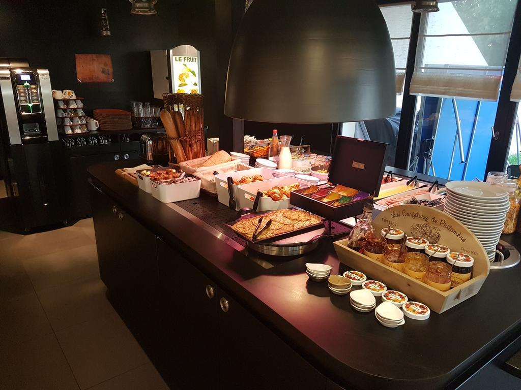 Campanile Montbeliard - Sochaux Otel Dış mekan fotoğraf